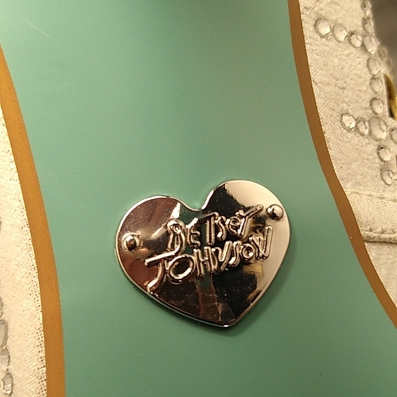 NWOT Blue by Betsey Johnson Women's Sb-Mella Pump - Picture 8 of 9